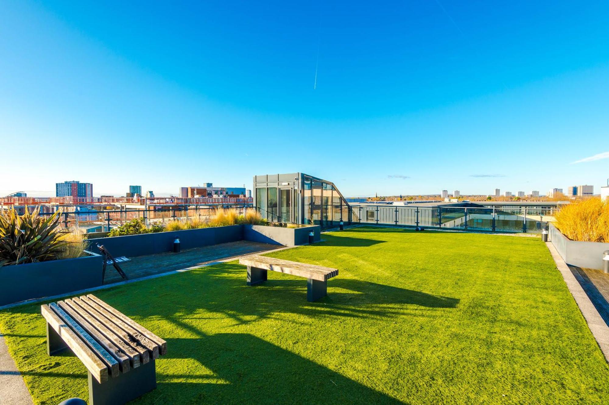 Lux Livin' Apartments - Luxury 5 Bed Apartment Manchester City Centre Exterior photo